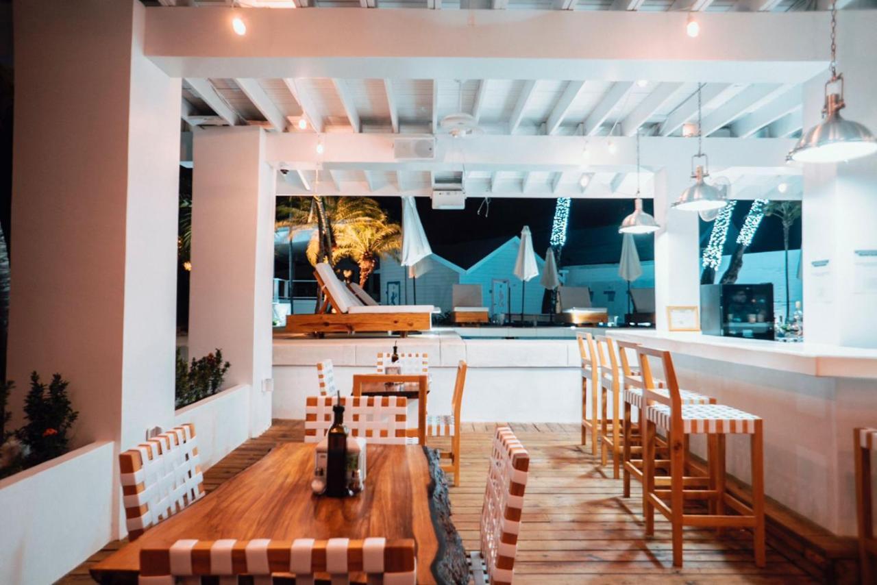 Luna Beach Luxury Boutique Beach Front Resort Jobs Bight エクステリア 写真