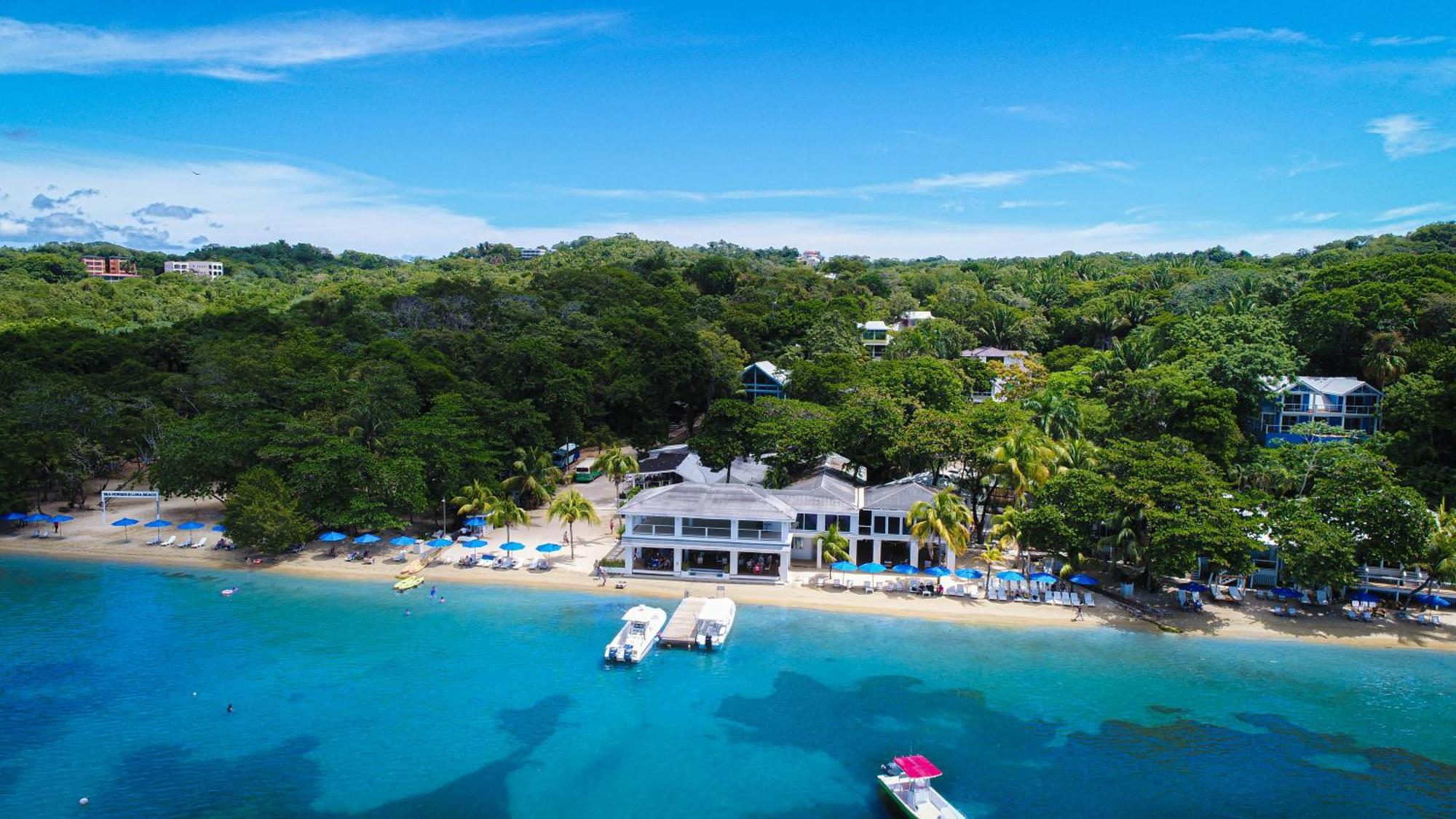 Luna Beach Luxury Boutique Beach Front Resort Jobs Bight エクステリア 写真