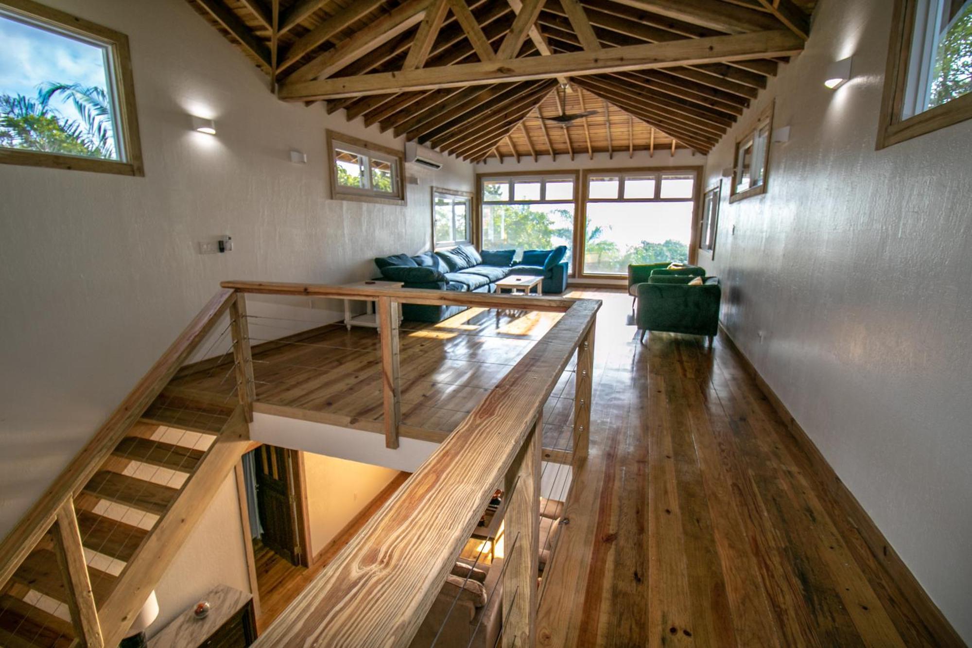Luna Beach Luxury Boutique Beach Front Resort Jobs Bight エクステリア 写真