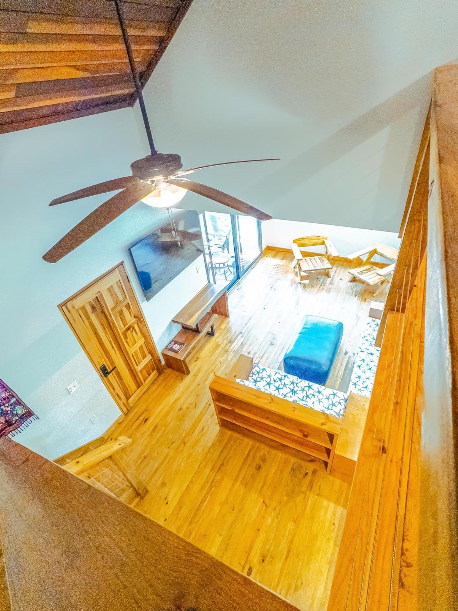 Luna Beach Luxury Boutique Beach Front Resort Jobs Bight エクステリア 写真
